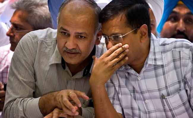 मुख्य सचिव मारपीट मामला: केजरीवाल-सिसोदिया समेत 11 विधायकों को समन मुख्य सचिव मारपीट मामला: केजरीवाल-सिसोदिया समेत 11 विधायकों को समन