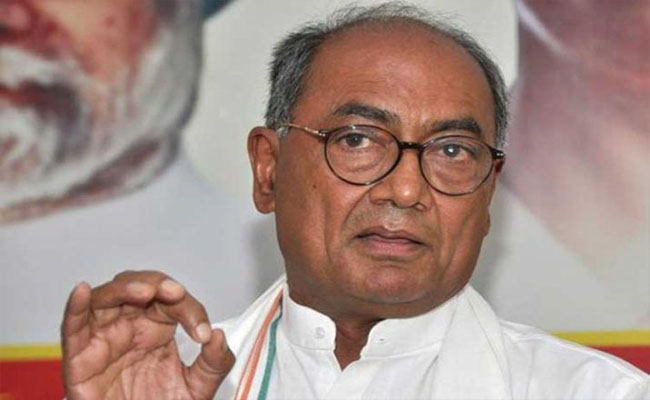 हिंदुत्व मेरी डिक्शनरी में नहीं - दिग्विजय हिंदुत्व मेरी डिक्शनरी में नहीं - दिग्विजय