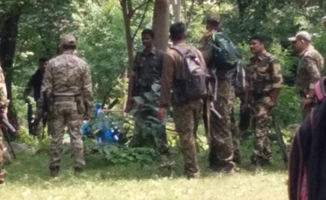 छत्तीसगढ़ : सुरक्षा बलों के साथ मुठभेड़ में महिला नक्सली ढेर छत्तीसगढ़ : सुरक्षा बलों के साथ मुठभेड़ में महिला नक्सली ढेर