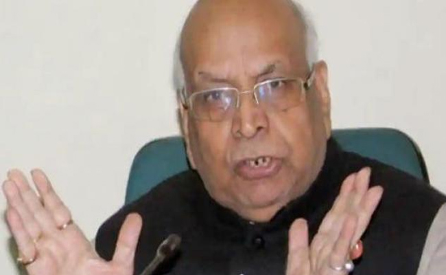 गुणवत्तापूर्ण शिक्षा पर जोर दें विश्वविद्यालय : टंडन गुणवत्तापूर्ण शिक्षा पर जोर दें विश्वविद्यालय : टंडन