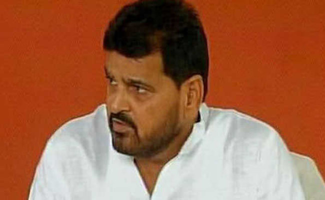 बृजभूषण ने उठाई कुश्ती को राष्ट्रीय खेल बनाने की मांग बृजभूषण ने उठाई कुश्ती को राष्ट्रीय खेल बनाने की मांग
