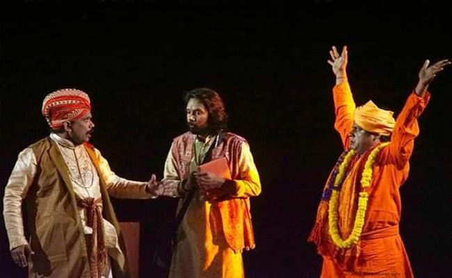 34 वें राष्ट्रीय नाट्य समारोह में हास्य व्यंग्य नाटक ‘बाबा पाखंडी’ का मंचन 21 को 34 वें राष्ट्रीय नाट्य समारोह में हास्य व्यंग्य नाटक ‘बाबा पाखंडी’ का मंचन 21 को