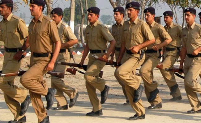 यूपी : देवरिया में स्टूडेंट पुलिस कैडेट की कार्यशाला सम्पन्न यूपी : देवरिया में स्टूडेंट पुलिस कैडेट की कार्यशाला सम्पन्न