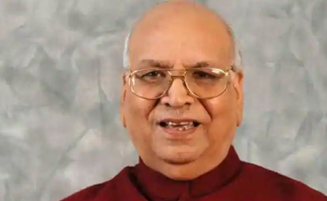 राज्यपाल टंडन ने पीएम और मुख्यमंत्री कोष में दिए 10-10 लाख राज्यपाल टंडन ने पीएम और मुख्यमंत्री कोष में दिए 10-10 लाख