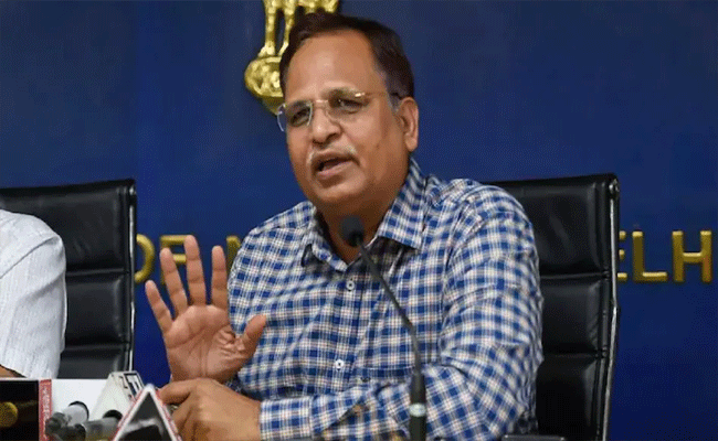 ओमीक्रॉन से घबराने की जरूरत नहीं, केंद्र सरकार बंद करे फ्लाइट्स: दिल्ली स्वास्थ्य मंत्री ओमीक्रॉन से घबराने की जरूरत नहीं, केंद्र सरकार बंद करे फ्लाइट्स: दिल्ली स्वास्थ्य मंत्री