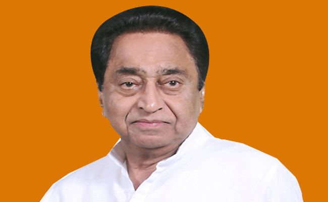 भाजपा को मतपत्र से चुनाव करवाने में परहेज नहीं होना चाहिये : कमलनाथ भाजपा को मतपत्र से चुनाव करवाने में परहेज नहीं होना चाहिये : कमलनाथ