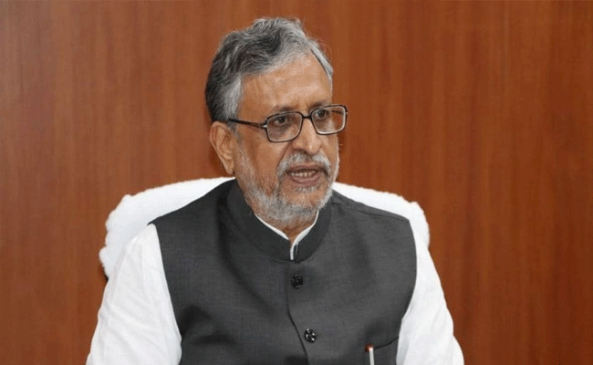 कोरोना काल में लालू की जमानत को जश्न का अवसर न बनाये राजद : मोदी कोरोना काल में लालू की जमानत को जश्न का अवसर न बनाये राजद : मोदी