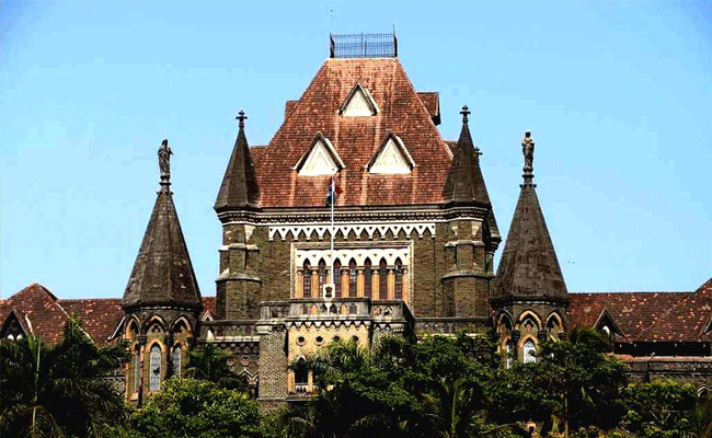 महाराष्ट्र सरकार डॉक्टरों पर हमलों की जानकारी दे : बॉम्बे उच्च न्यायालय महाराष्ट्र सरकार डॉक्टरों पर हमलों की जानकारी दे : बॉम्बे उच्च न्यायालय