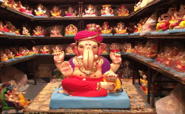 औरंगाबाद में गणेश प्रतिमा संग्रह केंद्रों की व्यवस्था औरंगाबाद में गणेश प्रतिमा संग्रह केंद्रों की व्यवस्था